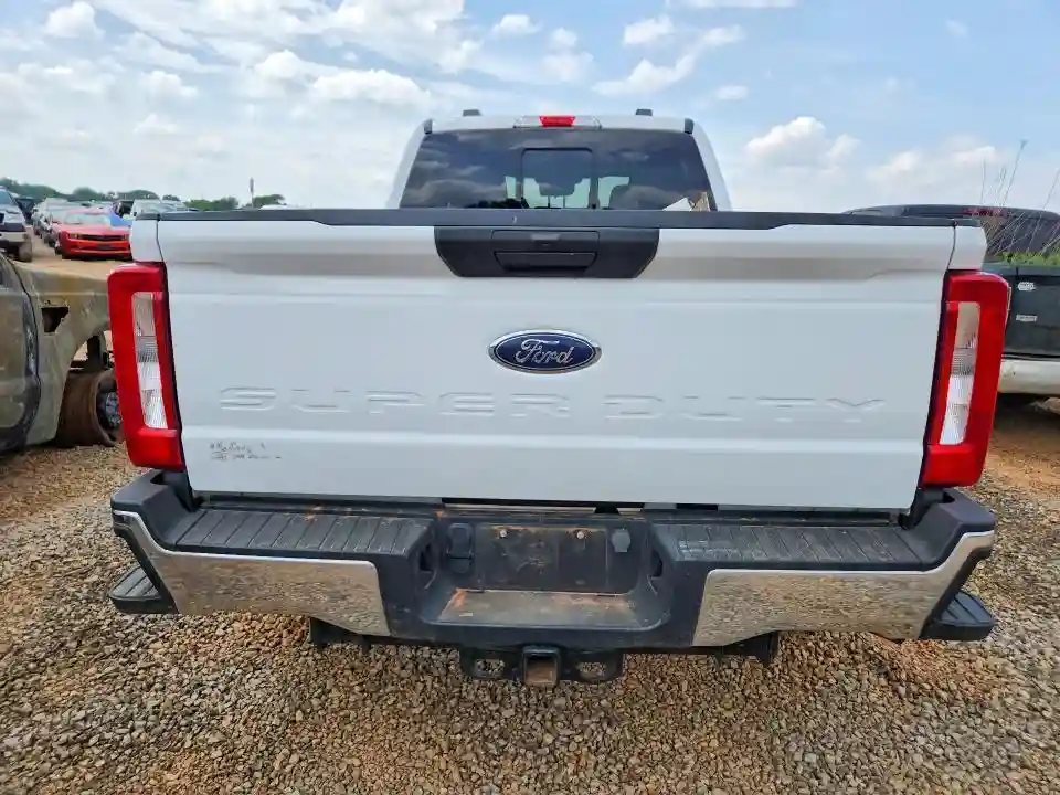 1FT7W2BA4RED38211 2024 FORD F250-5