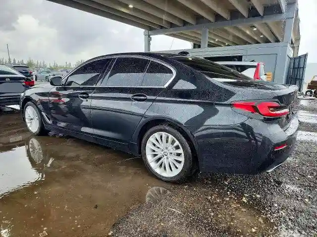 WBA53BH05NCK27457 2022 BMW 5 SERIES-1