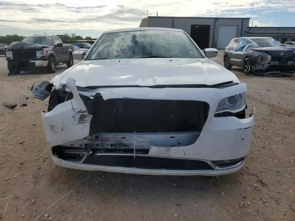 2C3CCAEGXLH145812 2020 CHRYSLER 300-4