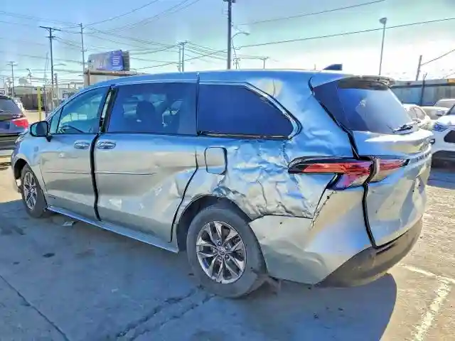5TDYRKEC2MS029736 2021 TOYOTA SIENNA-1
