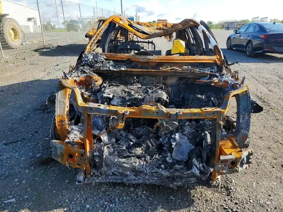2T3W1RFV1MW165457 2021 TOYOTA RAV4-4