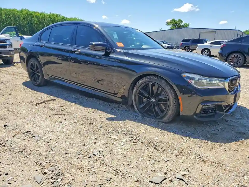 WBA7F2C52GG421104 2016 BMW 7 SERIES-3