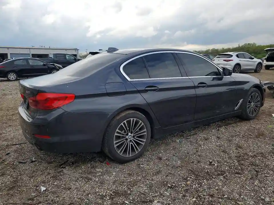WBAJR7C00LCD77901 2020 BMW 5 SERIES-2