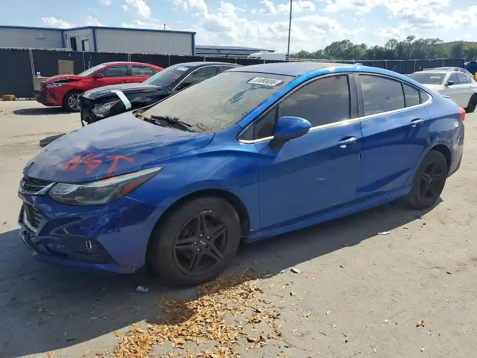 1G1BE5SM1H7108906 2017 CHEVROLET CRUZE-0