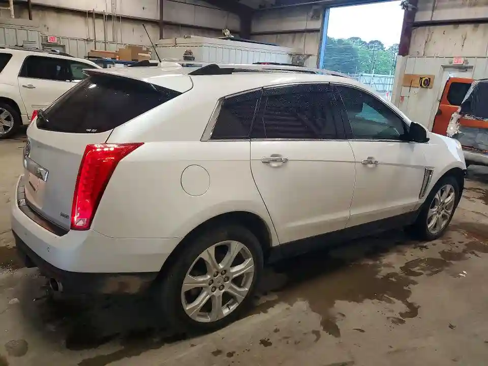 3GYFNDE30FS530079 2015 CADILLAC SRX-2
