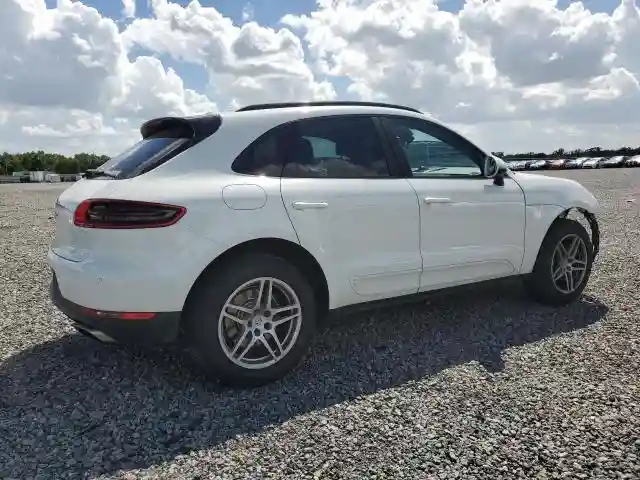 WP1AA2A53JLB03192 2018 PORSCHE MACAN-2