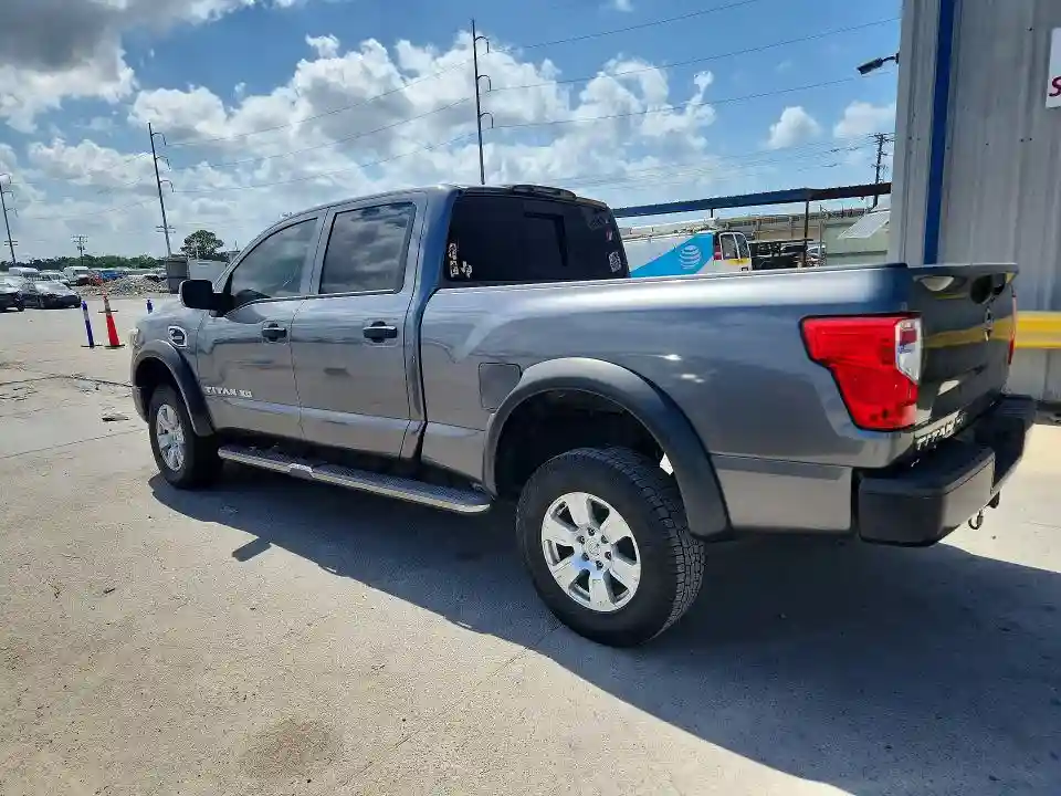 1N6BA1F30KN505195 2019 NISSAN TITAN-1