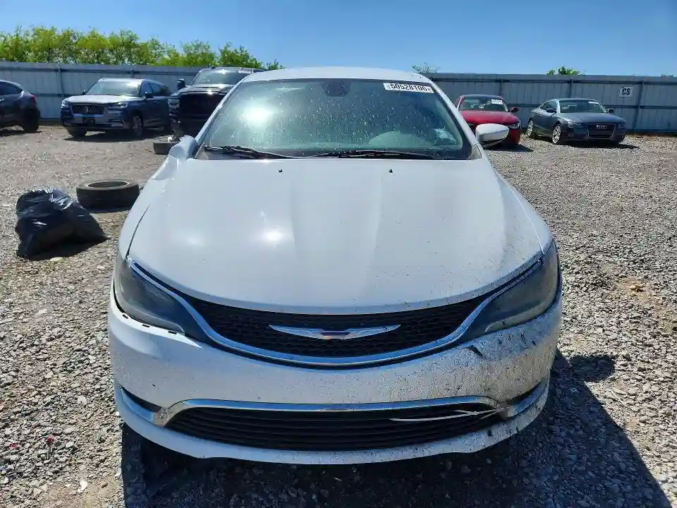 1C3CCCAB3GN124500 2016 CHRYSLER 200-4
