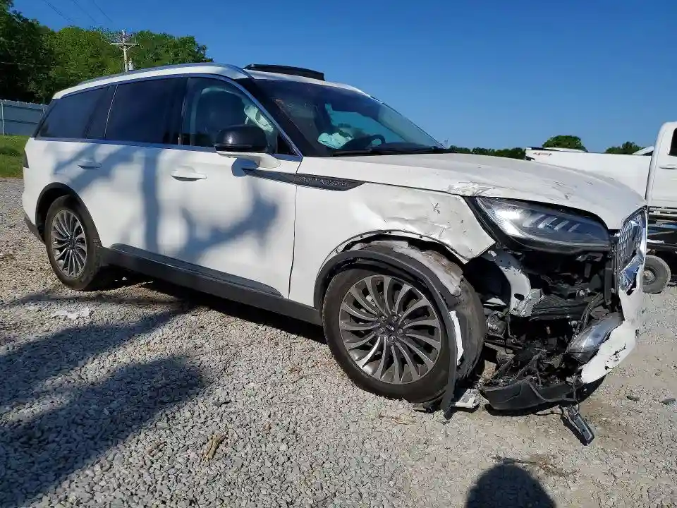 5LM5J7WC9MGL11588 2021 LINCOLN AVIATOR-3
