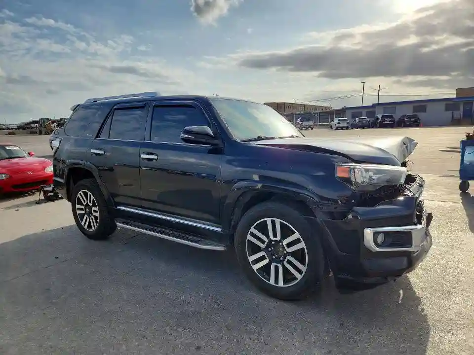 JTEZU5JR8J5190975 2018 TOYOTA 4RUNNER-3