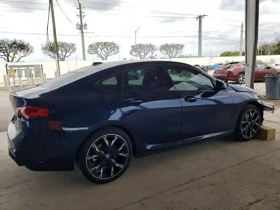 WBA23GG0XS7S80225 2025 BMW 2 SERIES-2