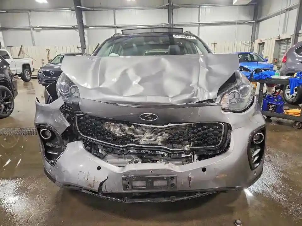 KNDPNCAC3J7360205 2018 KIA SPORTAGE-4