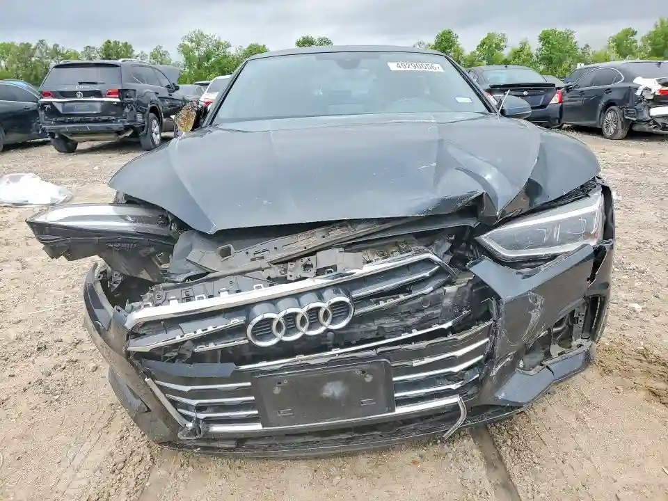 WAUBNCF56JA058654 2018 AUDI A5-4