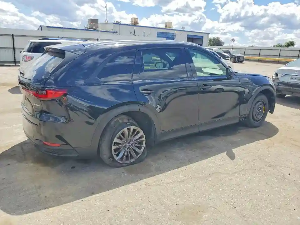 JM3KKCHD0R1105079 2024 MAZDA CX-90-2