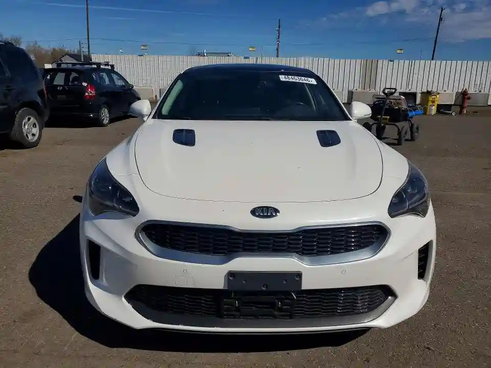 KNAE25LA3J6012933 2018 KIA STINGER-4