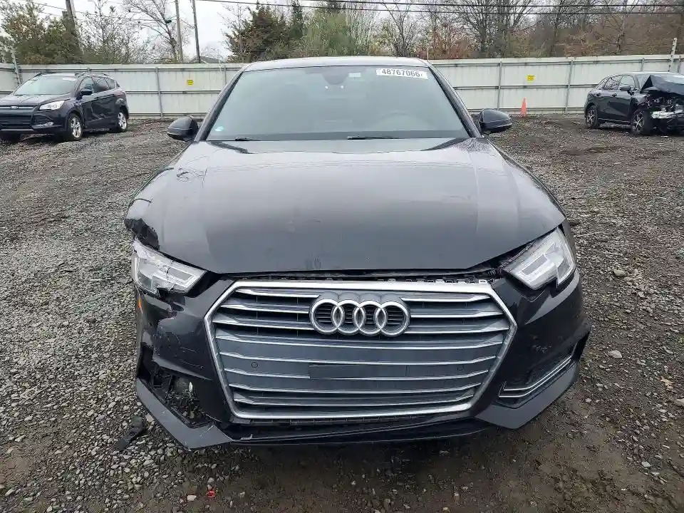 WAULMAF47JA213098 2018 AUDI A4-4