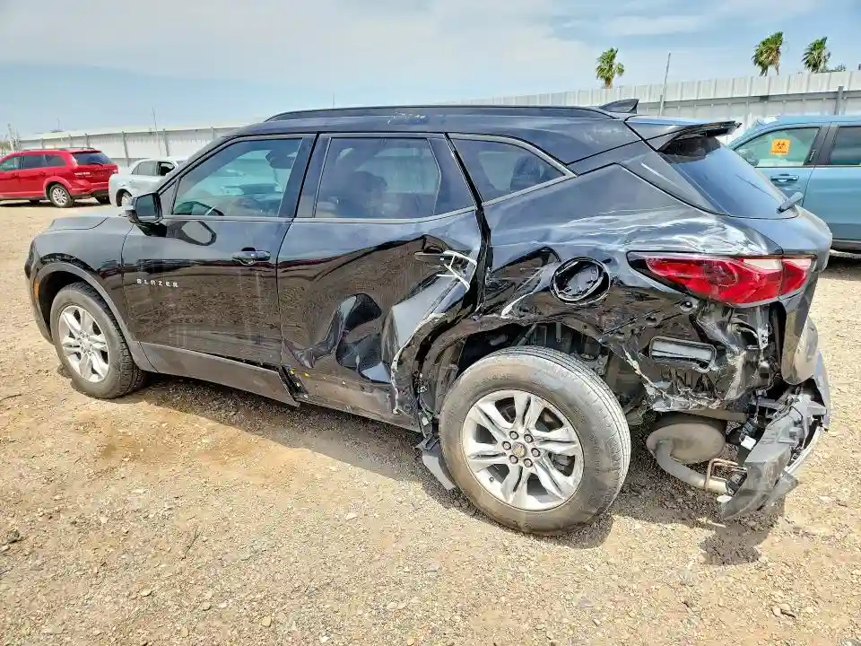 3GNKBDRS4MS537796 2021 CHEVROLET BLAZER-1