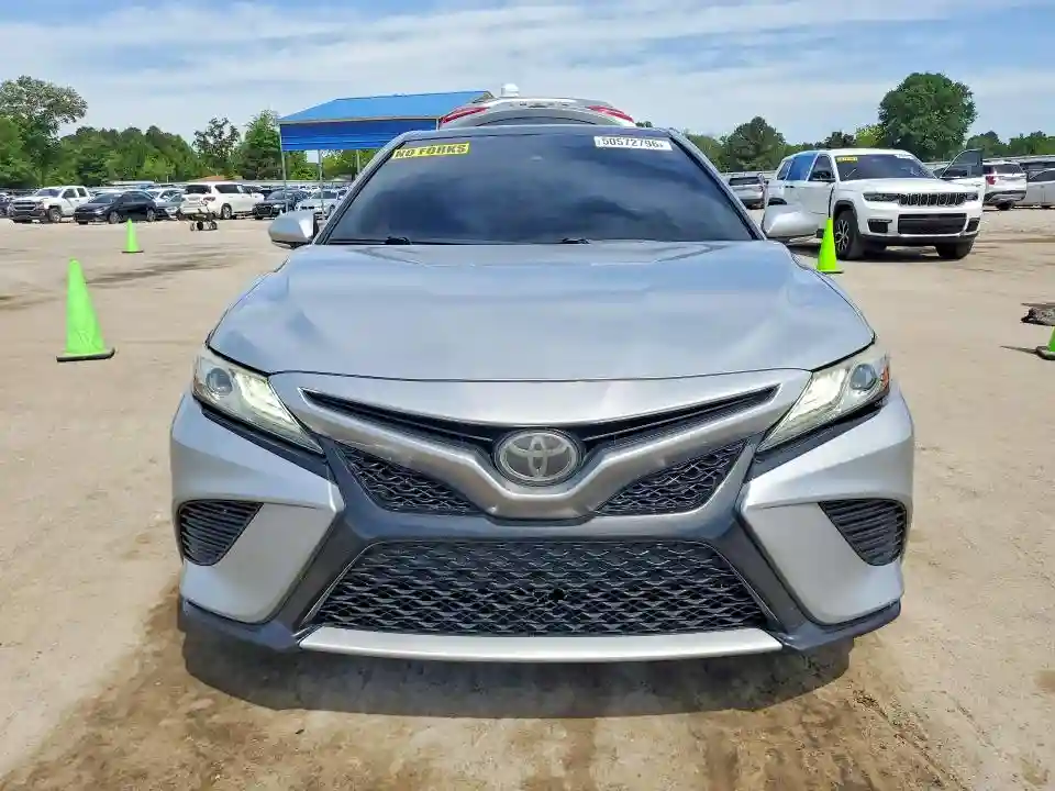 4T1B61HK4KU835674 2019 TOYOTA CAMRY-4