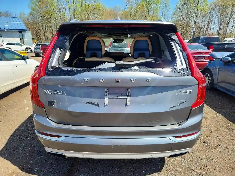 YV4A22PLXG1023295 2016 VOLVO XC90-5