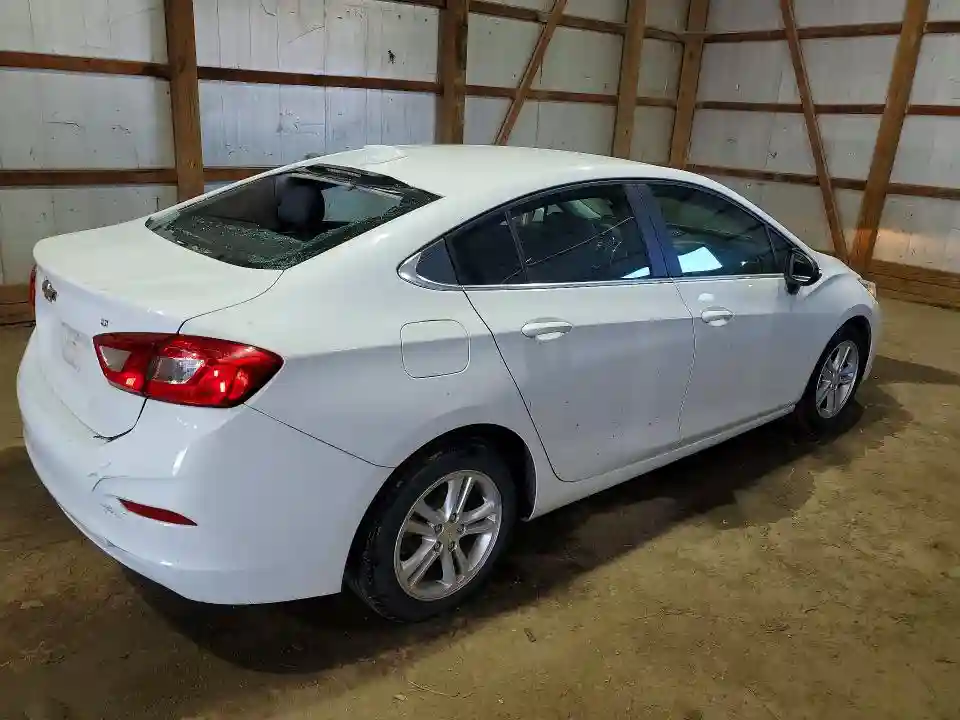 1G1BE5SM7J7106180 2018 CHEVROLET CRUZE-2