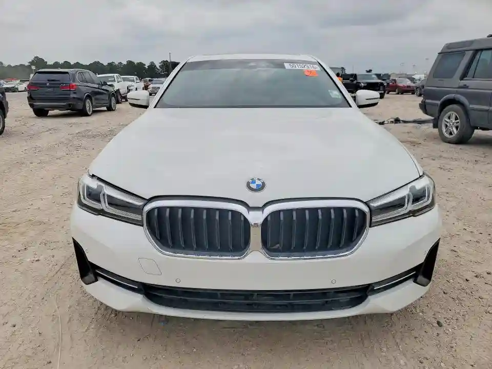 WBA53BH00NWX41747 2022 BMW 5 SERIES-4
