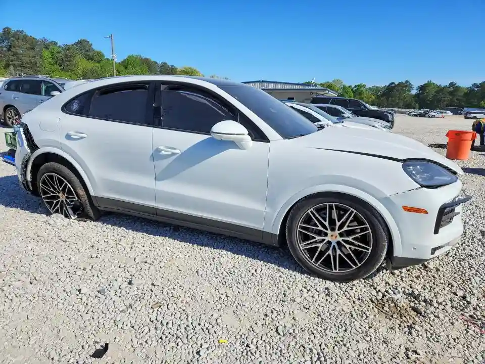WP1BA2AY6RDA54574 2024 PORSCHE CAYENNE-3