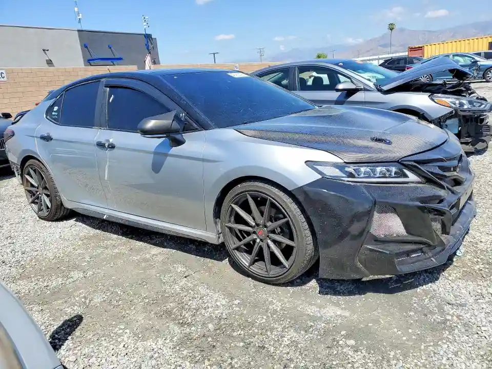 4T1BZ1HKXKU029927 2019 TOYOTA CAMRY-3