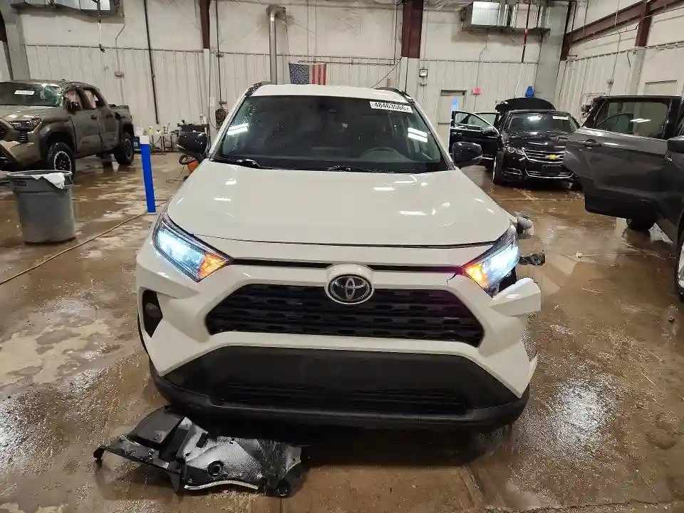 2T3W1RFV2LC057560 2020 TOYOTA RAV4-4