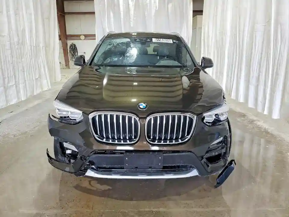 5UXTR9C55KLP95903 2019 BMW X3-4