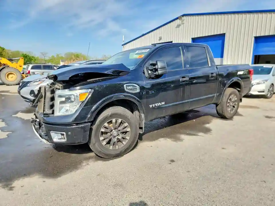 1N6AA1E50HN519301 2017 NISSAN TITAN-0