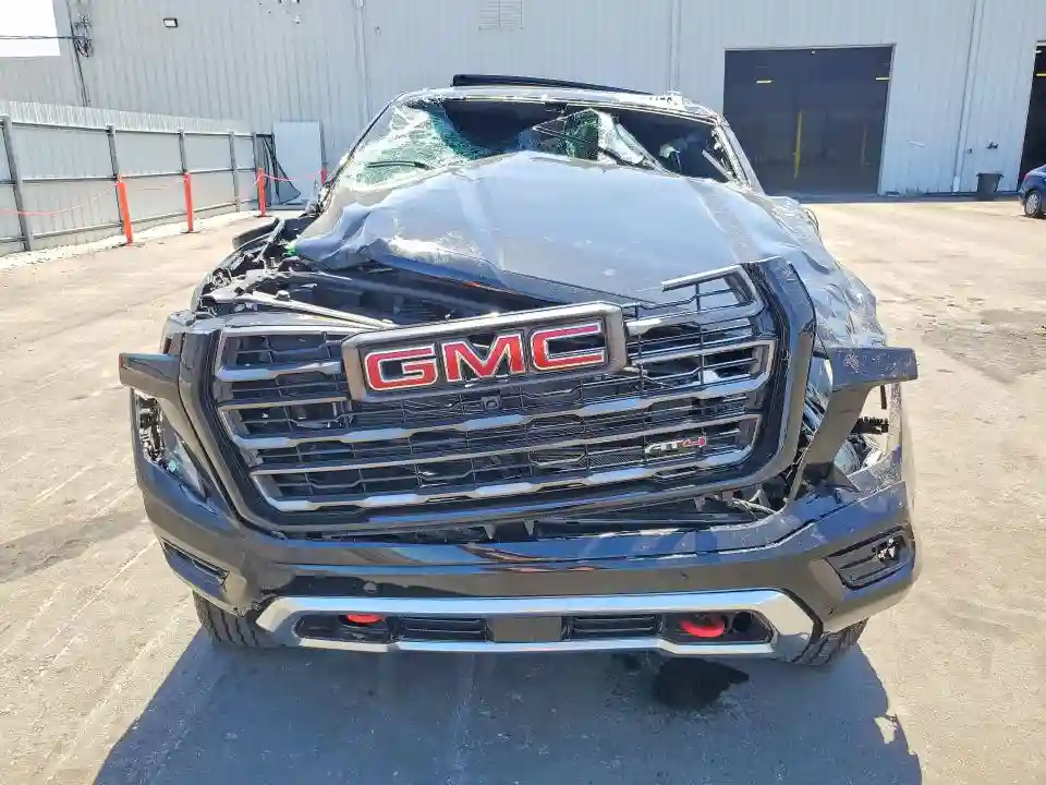 1GKS2VKL8TR205027 2026 GMC YUKON-4