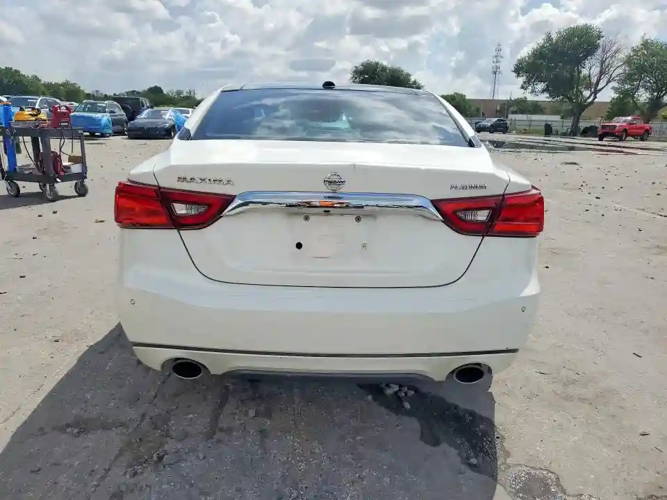 1N4AA6AP9JC375049 2018 NISSAN MAXIMA-5