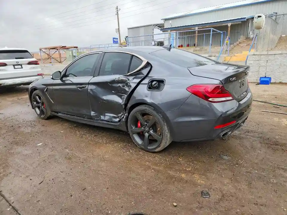 KMTG34LEXKU031158 2019 GENESIS G70-1