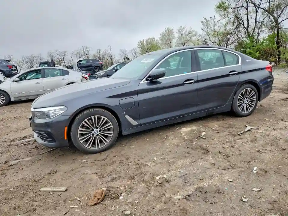 WBAJB1C58JB084065 2018 BMW 5 SERIES-0