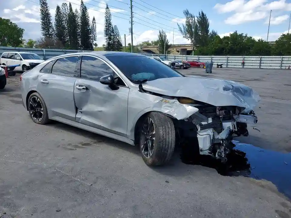 5XXG64J22NG155790 2022 KIA K5-3