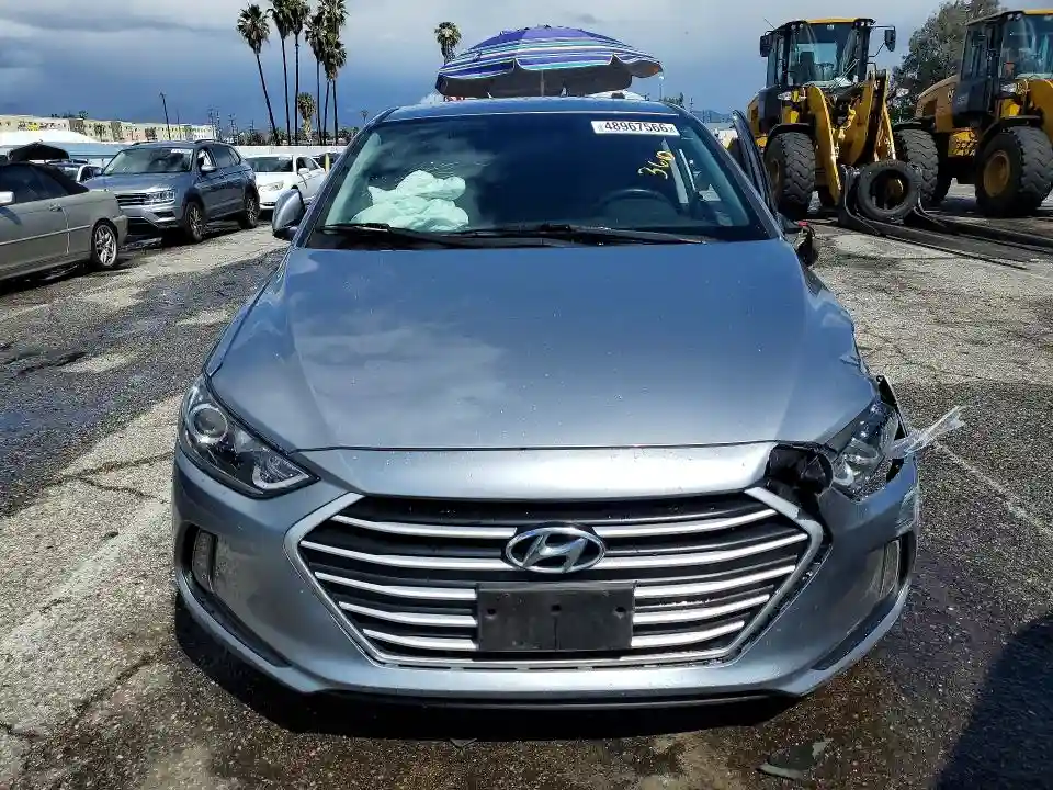 5NPD84LF7HH015109 2017 HYUNDAI ELANTRA-4