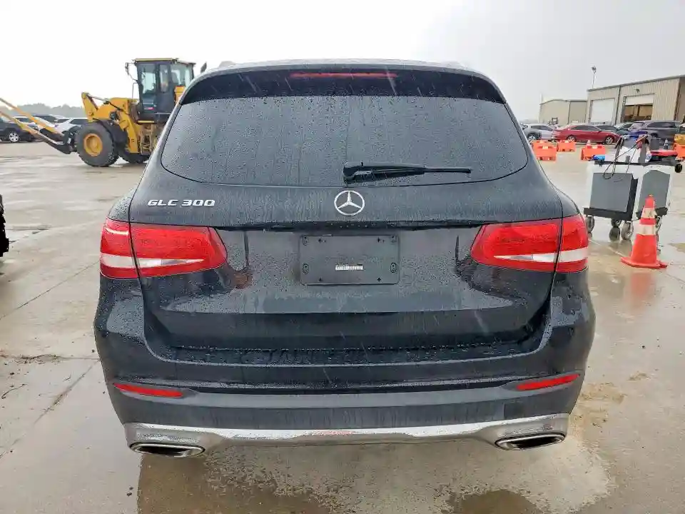 WDC0G4JB5HF227660 2017 MERCEDES-BENZ GLC-CLASS-5