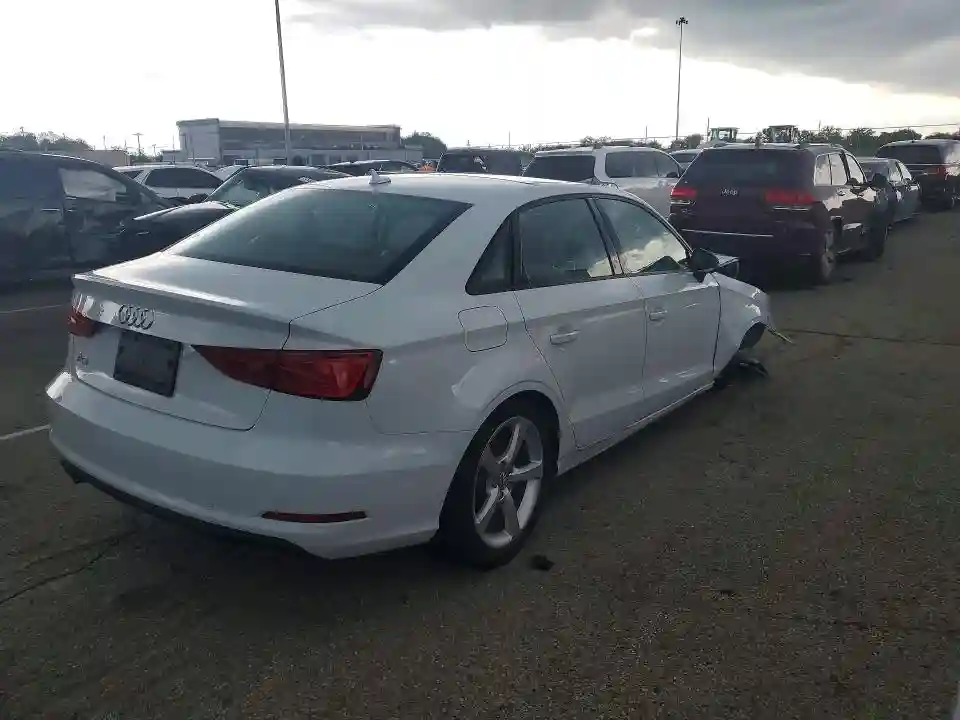 WAUACGFF8F1128325 2015 AUDI A3-2