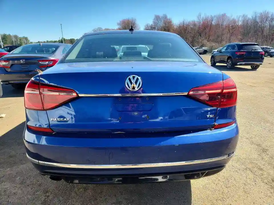 1VWDT7A37HC031165 2017 VOLKSWAGEN PASSAT-5