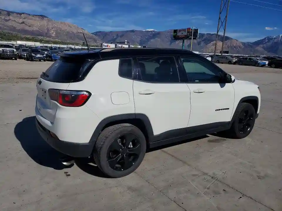 3C4NJDBB9LT116510 2020 JEEP COMPASS-2