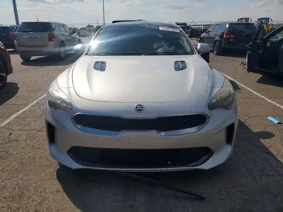 KNAE25LA7J6014751 2018 KIA STINGER-4