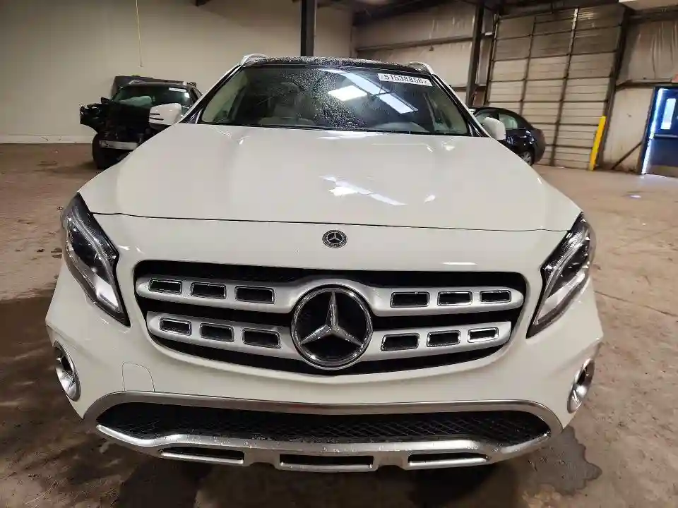 WDCTG4GB6KU016765 2019 MERCEDES-BENZ GLA-CLASS-4