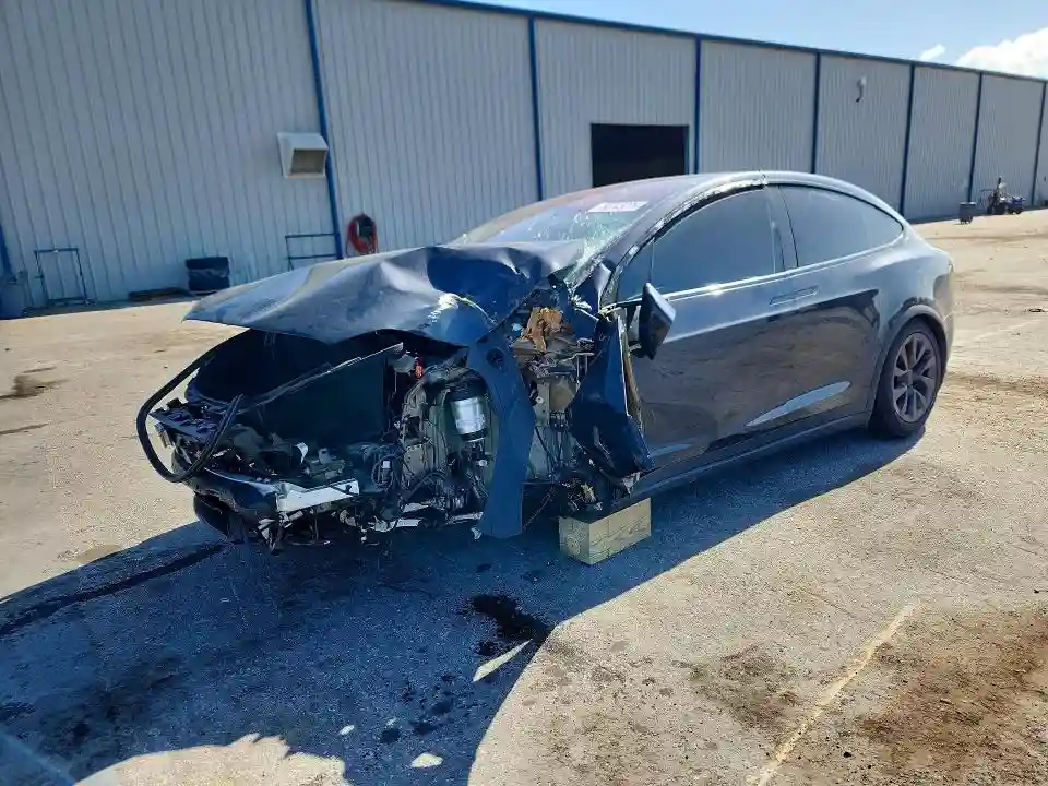 7SAXCDE57RF443765 2024 TESLA MODEL X-0