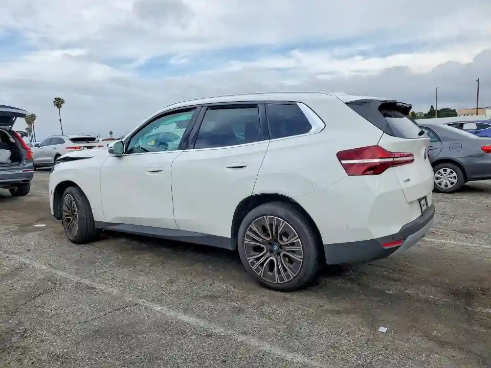 5UX53GP05S9061269 2025 BMW X3-1