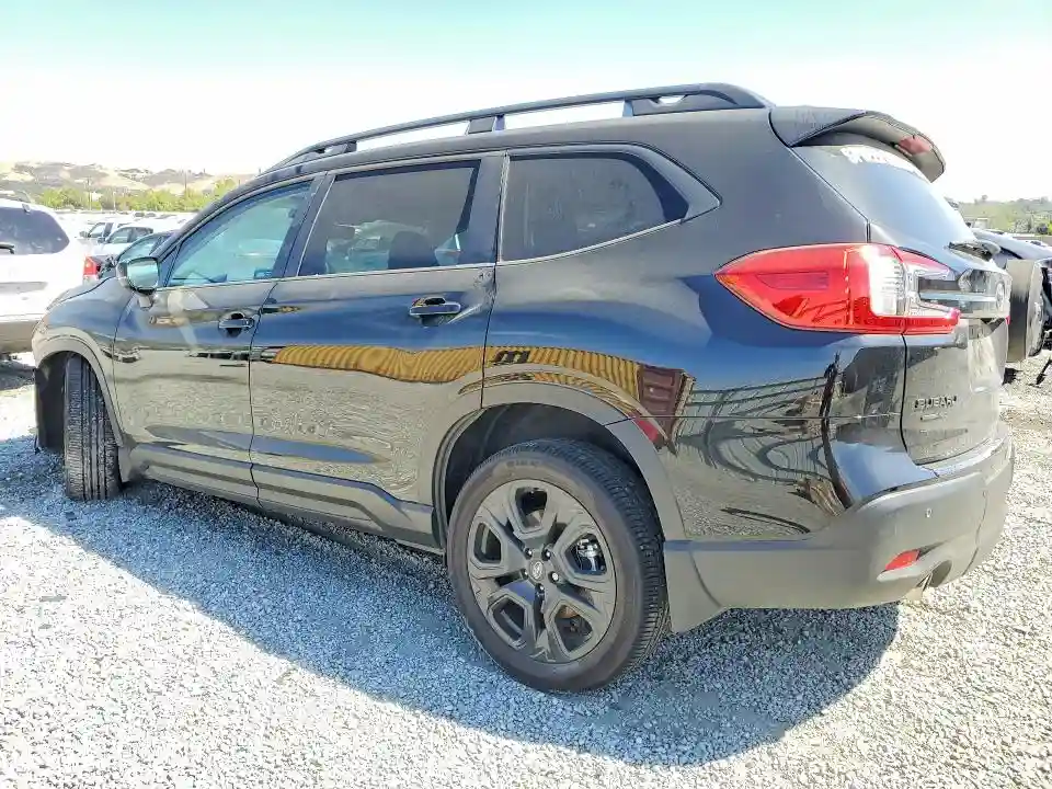 4S4WMAFD1S3444385 2025 SUBARU ASCENT-1