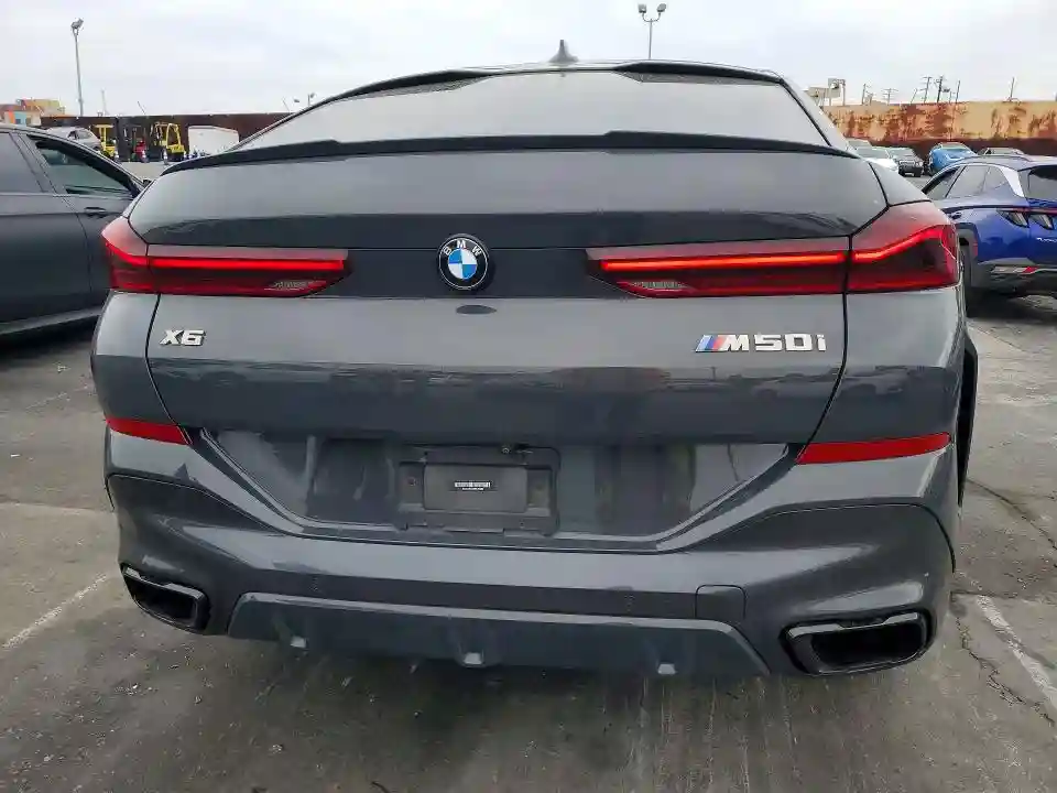 5UXCY8C0XM9H45390 2021 BMW X6-5