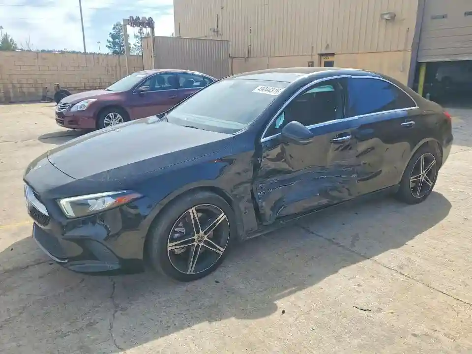 W1K3G4EB7NJ337069 2022 MERCEDES-BENZ A-CLASS-0
