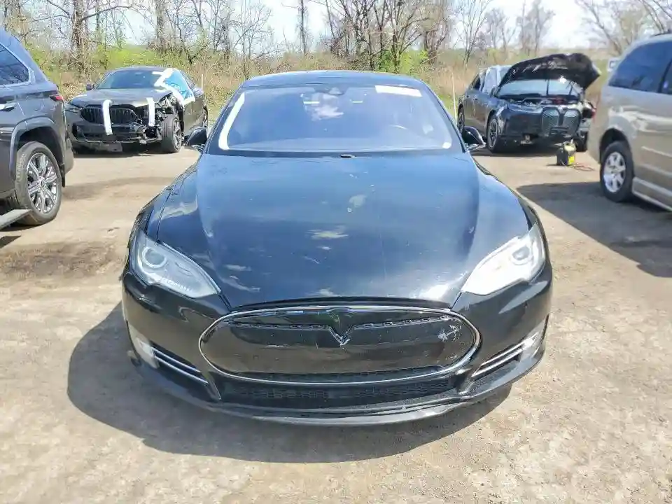 5YJSA1E27FF119731 2015 TESLA MODEL S-4