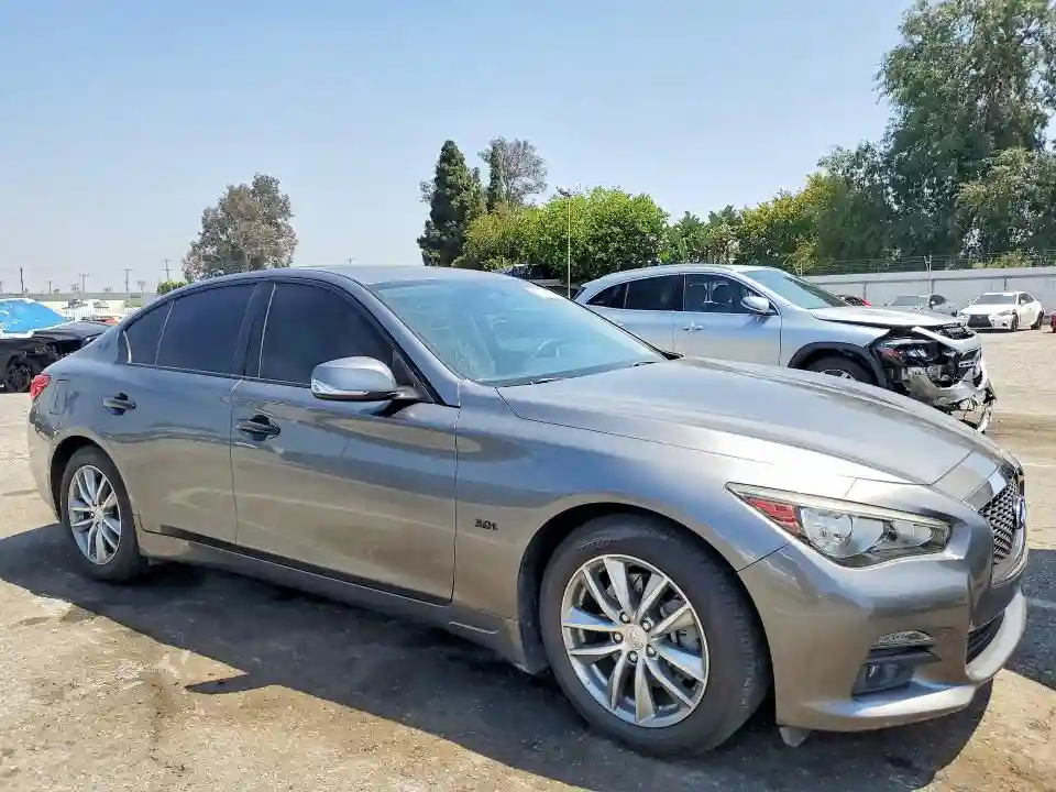 JN1EV7AP4HM743571 2017 INFINITI Q50-3