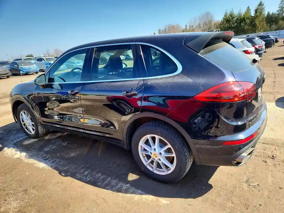 WP1AA2A29GKA14943 2016 PORSCHE CAYENNE AW-1